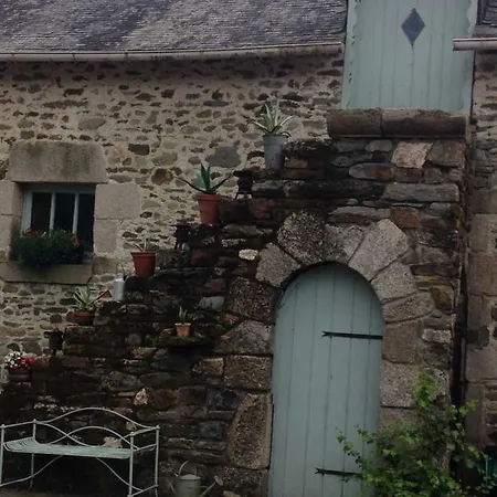 Le Petit Chateau, Matisse Apartmán Noyal-Pontivy